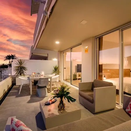 Apartment Modern New Terrazas De Costa Adeje. Heated Pool, Big Terrace And Private Parking *