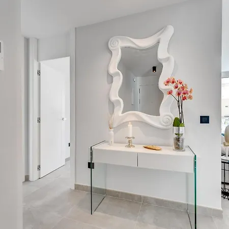 Modern New Terrazas De Costa Adeje. Heated Pool, Big Terrace And Private Parking Apartament Costa Adeje (Tenerife)